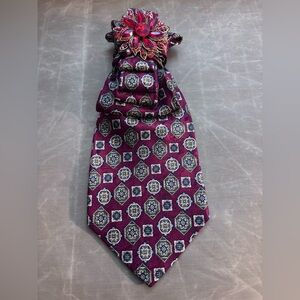 Burgundy Geometric Medallion Tie